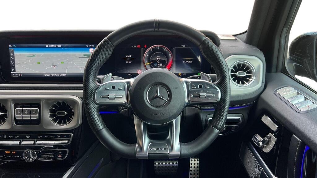 Vehicle photo 10